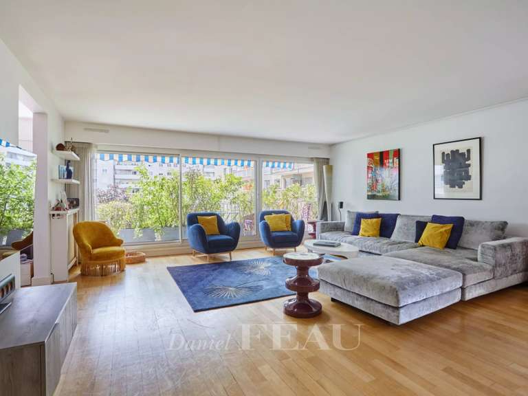 Appartement Paris 15e - 5 chambres - 158m²