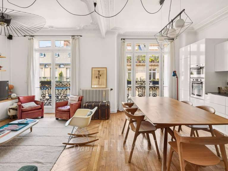 Appartement Paris 15e - 4 chambres - 140m²