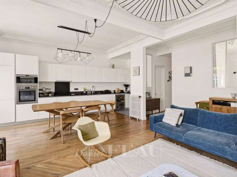 Appartement Paris 15e - 4 chambres - 140m²