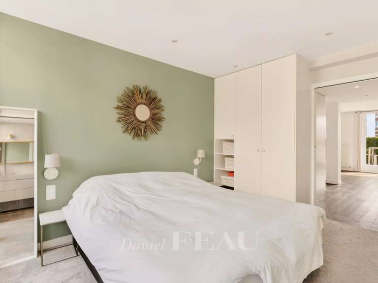 Apartment Paris 15e - 3 bedrooms - 107m²