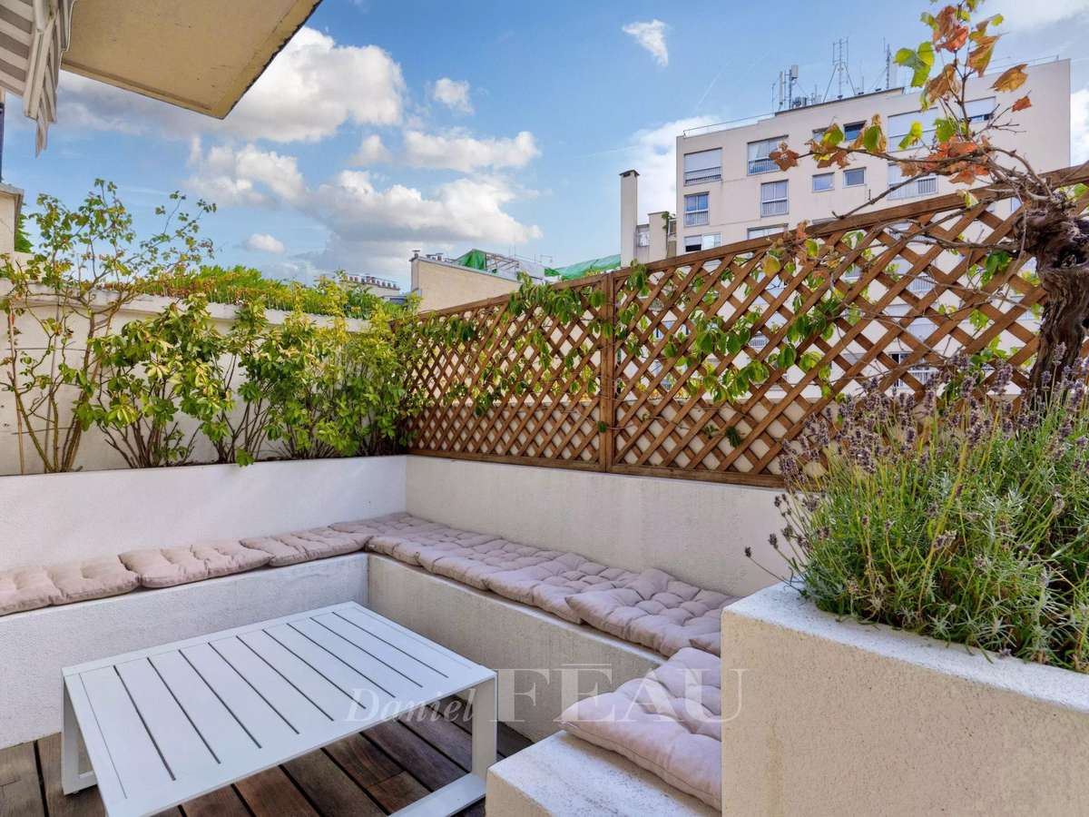 Apartment Paris 15e