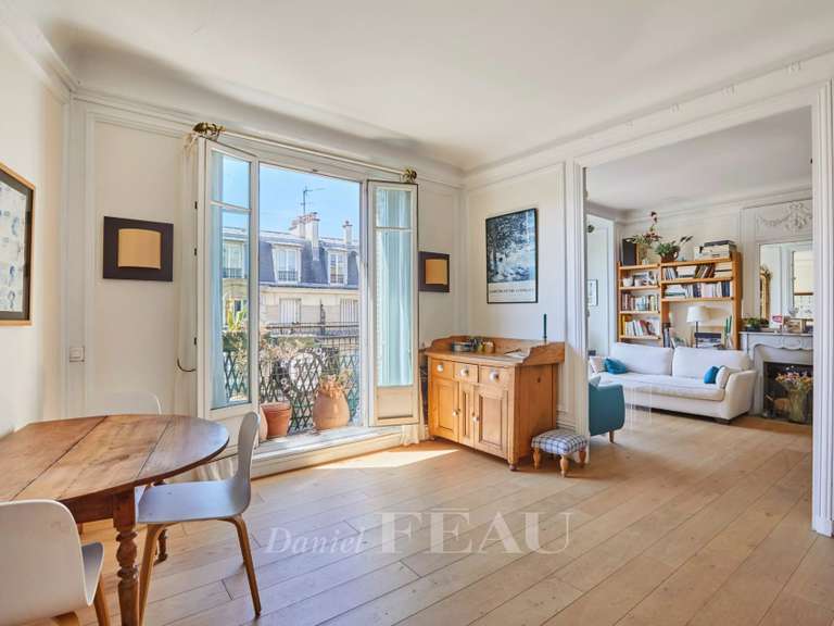 Appartement Paris 15e - 2 chambres - 70m²