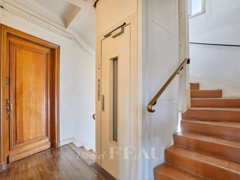 Appartement Paris 15e - 2 chambres - 70m²