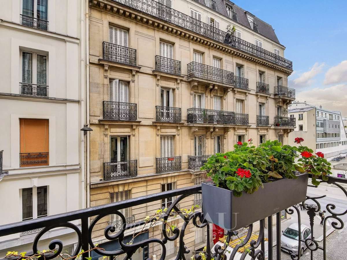 Apartment Paris 15e