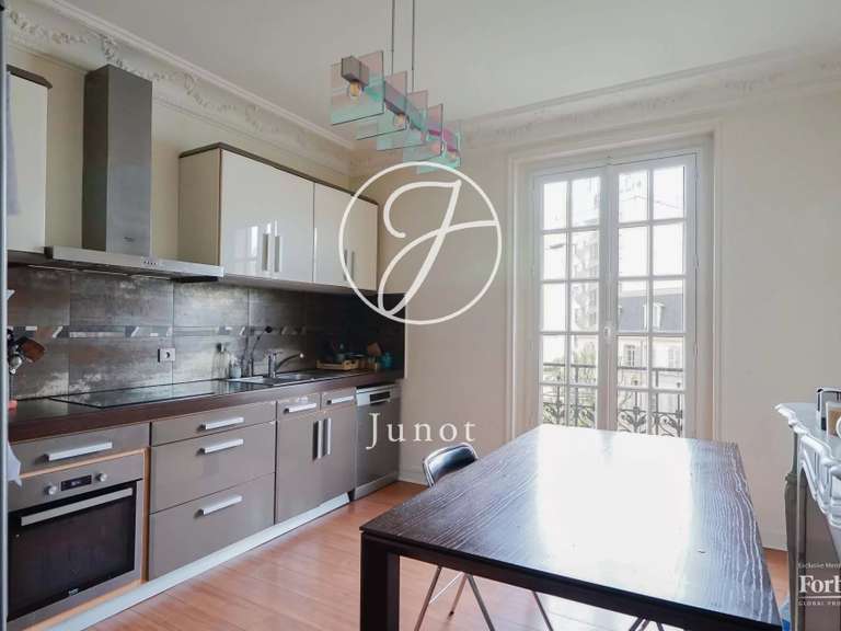 Appartement Paris 15e - 4 chambres - 197m²