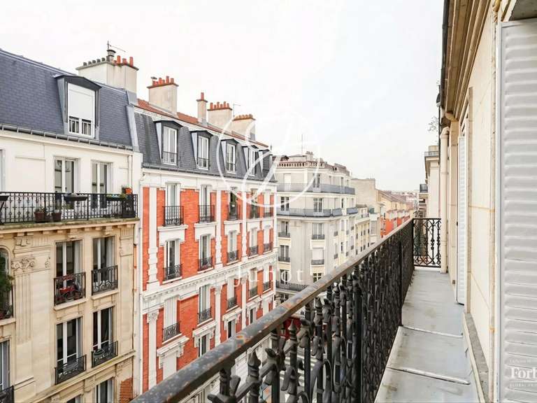 Appartement Paris 15e - 4 chambres - 122m²