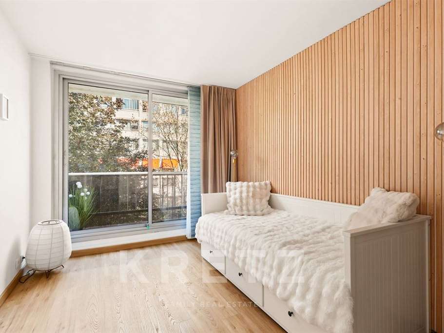 Apartment Paris 15e