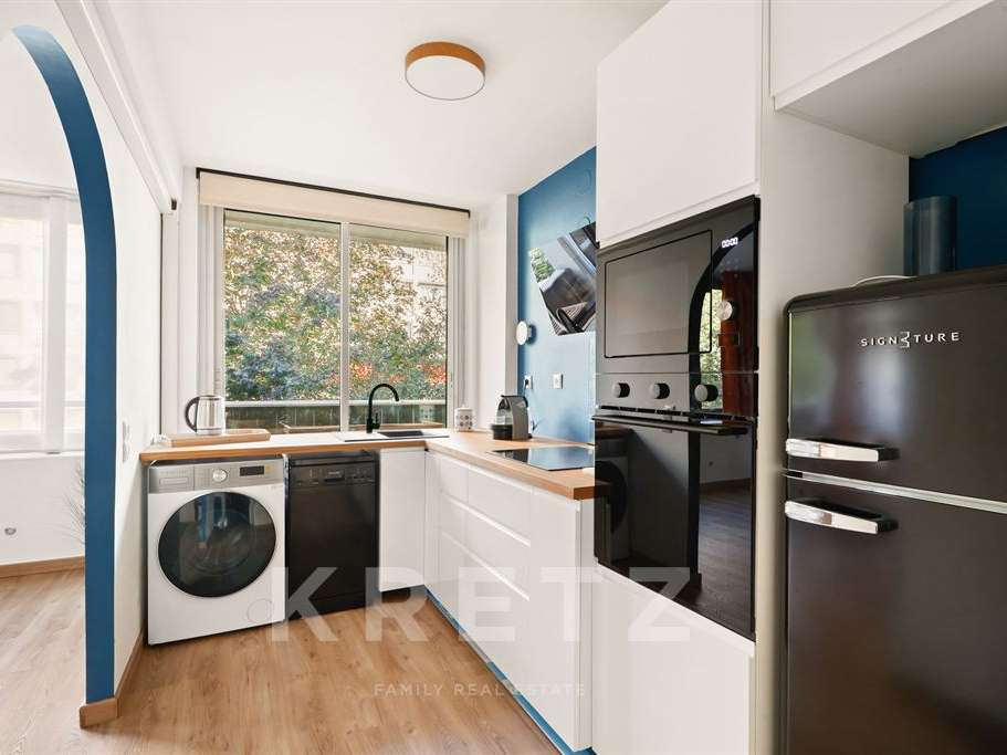 Apartment Paris 15e