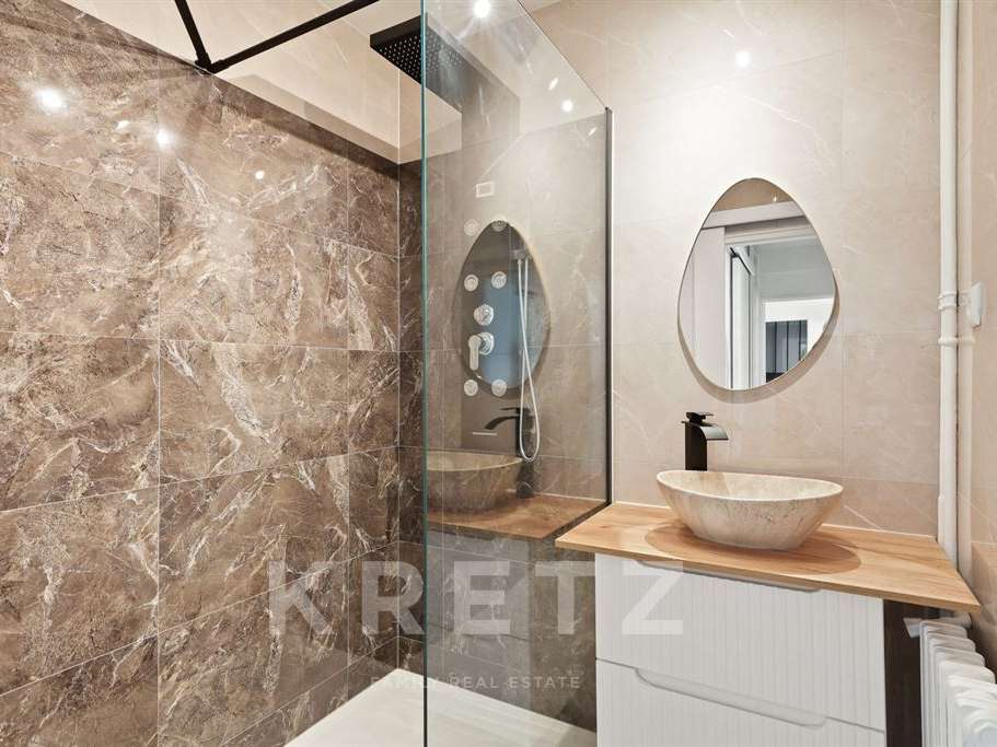 Apartment Paris 15e