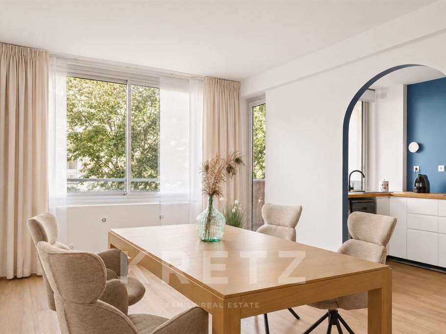 Apartment Paris 15e