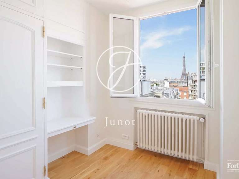 Appartement Paris 15e - 3 chambres - 155m²