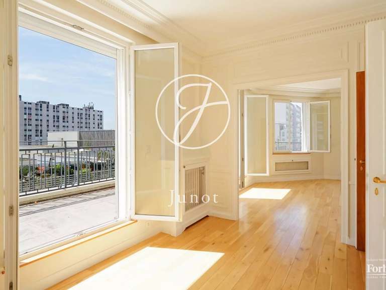 Appartement Paris 15e - 3 chambres - 155m²