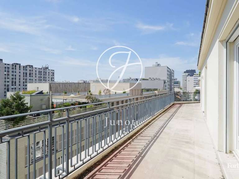 Appartement Paris 15e - 3 chambres - 155m²