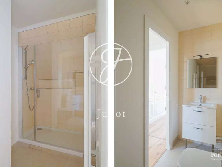 Appartement Paris 15e - 3 chambres - 155m²