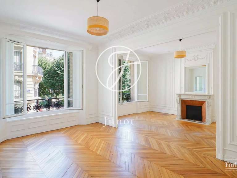 Appartement Paris 15e - 2 chambres - 97m²