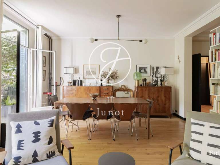 Appartement Paris 15e - 3 chambres - 99m²