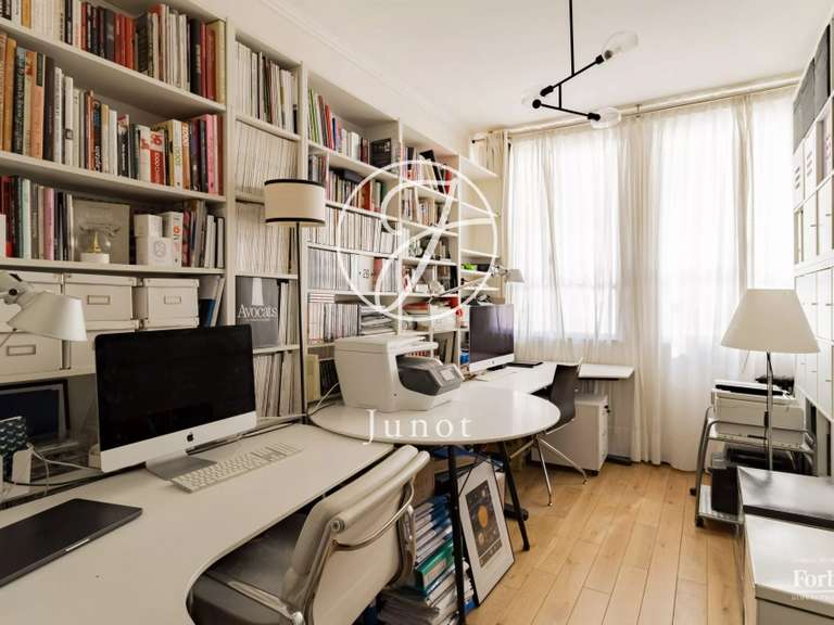 Appartement Paris 15e - 3 chambres - 99m²