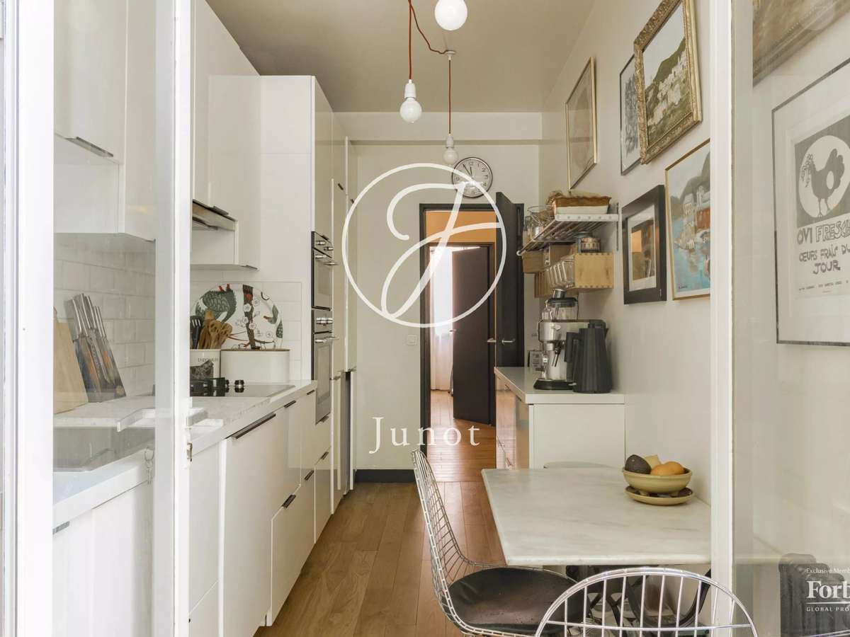 Apartment Paris 15e