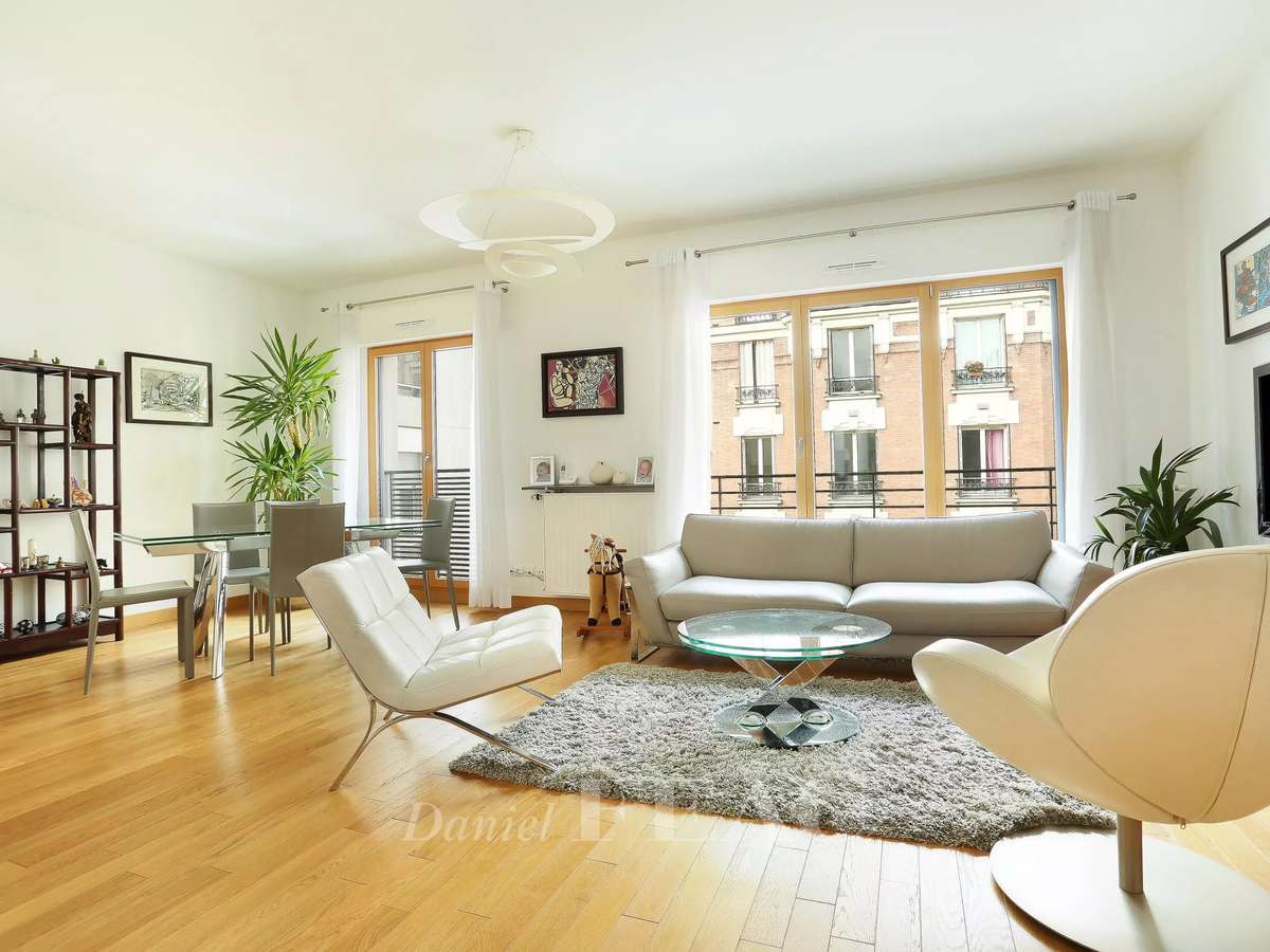 Apartment Paris 15e