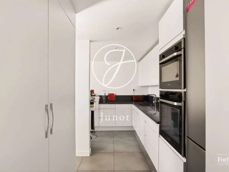 Appartement Paris 15e - 3 chambres - 124m²