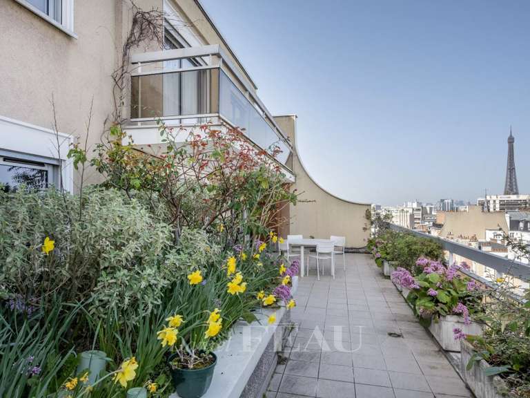 Appartement Paris 15e - 5 chambres - 180m²