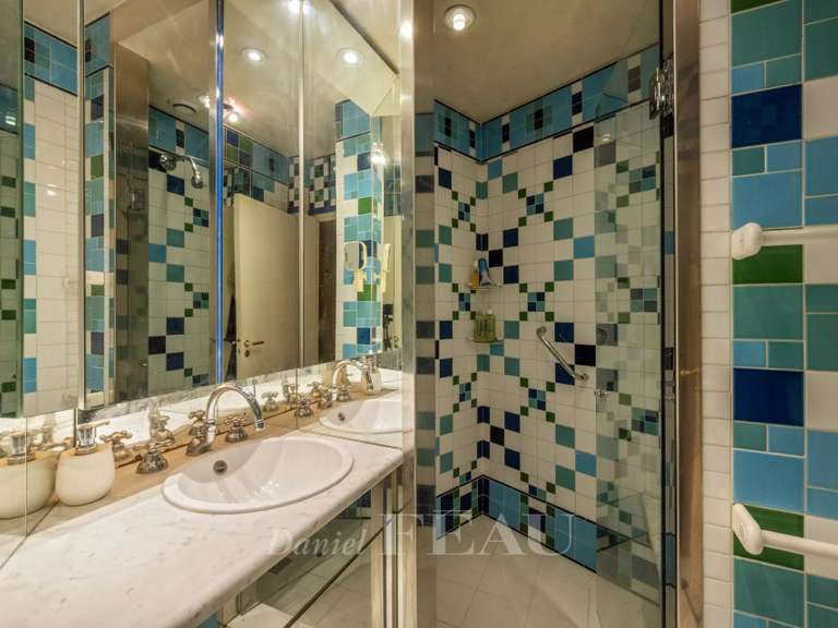 Appartement Paris 15e - 4 chambres - 191m²