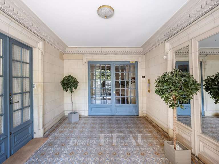 Appartement Paris 15e - 4 chambres - 191m²