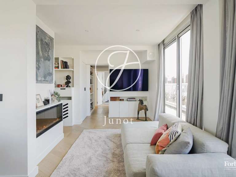 Appartement Paris 15e - 2 chambres - 115m²