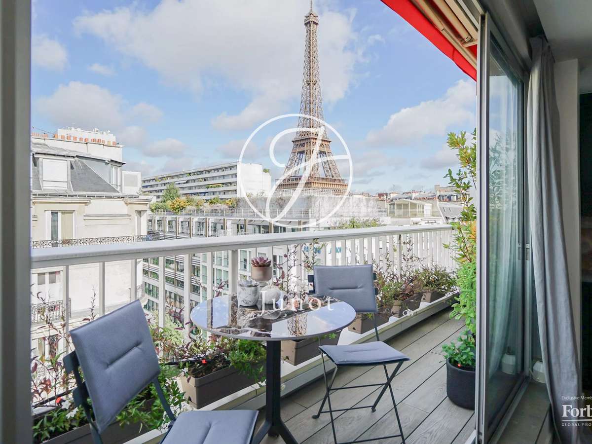 Apartment Paris 15e