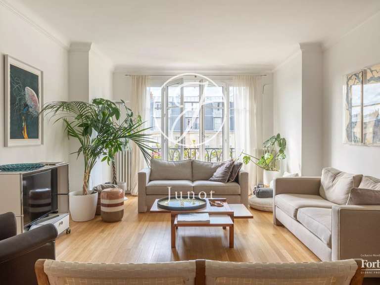 Appartement Paris 15e - 4 chambres - 175m²