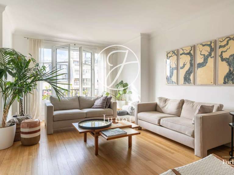 Appartement Paris 15e - 4 chambres - 175m²