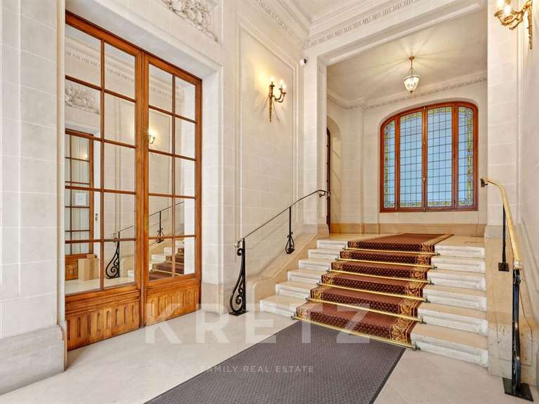 Appartement Paris 15e - 4 chambres - 180m²