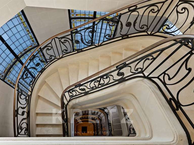 Appartement Paris 15e - 4 chambres - 180m²