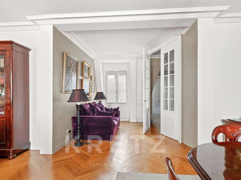 Appartement Paris 15e - 4 chambres - 180m²