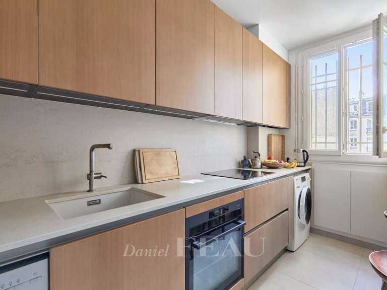 Appartement Paris 15e - 2 chambres - 81m²