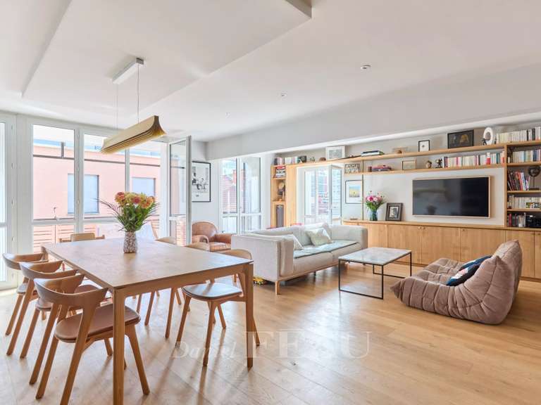 Appartement Paris 15e - 2 chambres - 94m²