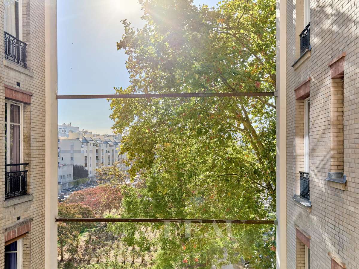 Apartment Paris 15e