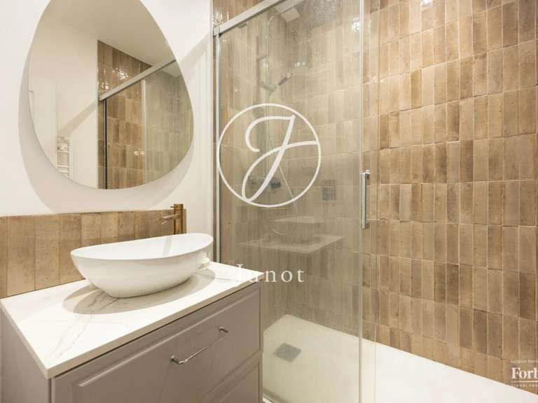 Appartement Paris 15e - 2 chambres - 90m²
