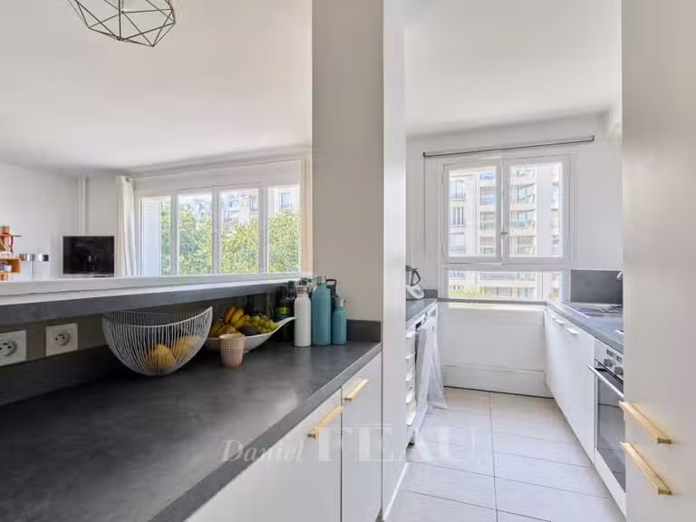 Appartement Paris 15e - 3 chambres - 83m²