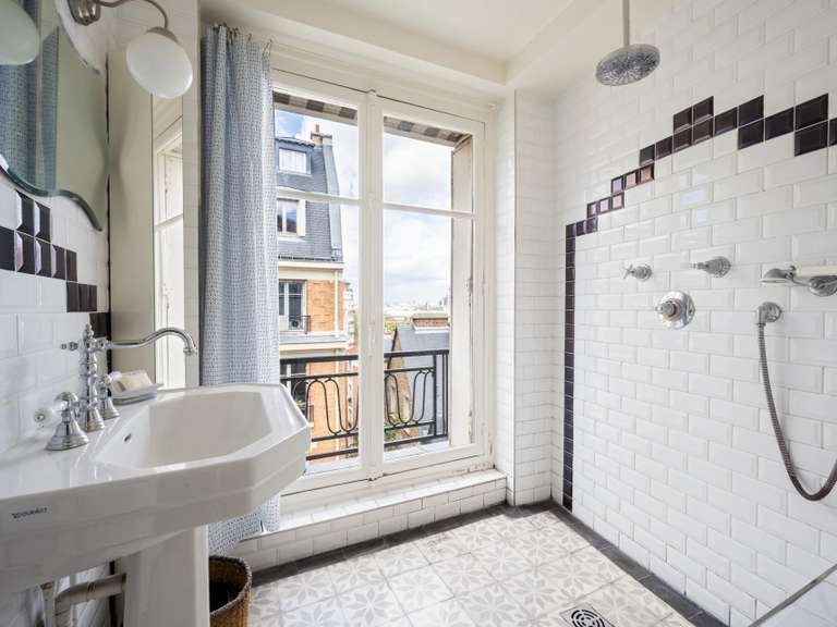 Appartement Paris 15e - 3 chambres - 103m²
