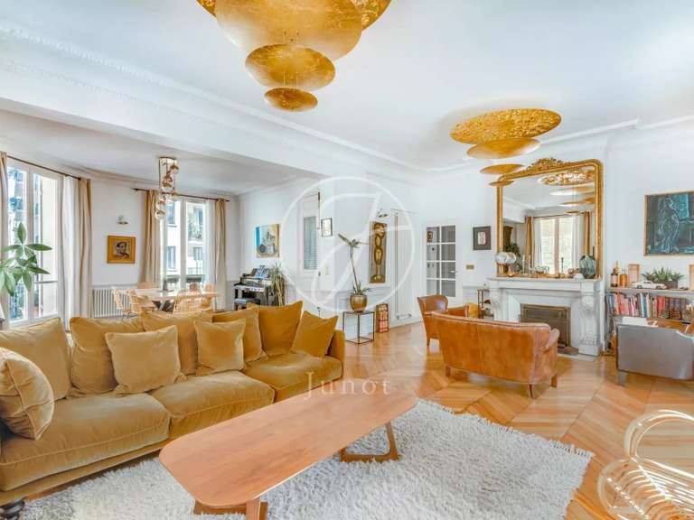 Maison Paris 15e - 4 chambres - 306m²