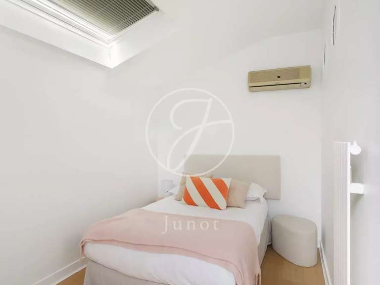 Maison Paris 15e - 6 chambres - 244m²