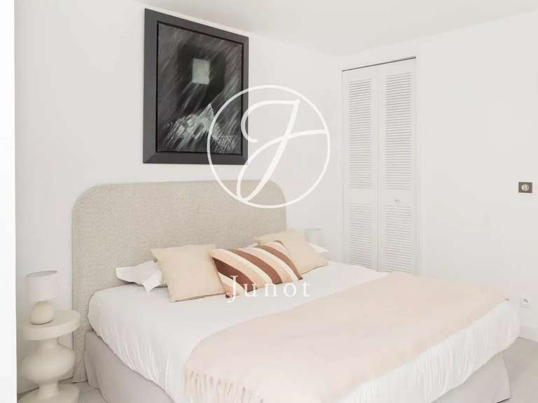 Maison Paris 15e - 6 chambres - 244m²