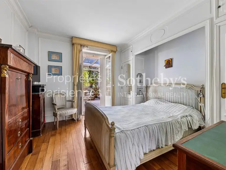 Maison Paris 15e - 6 chambres - 379m²