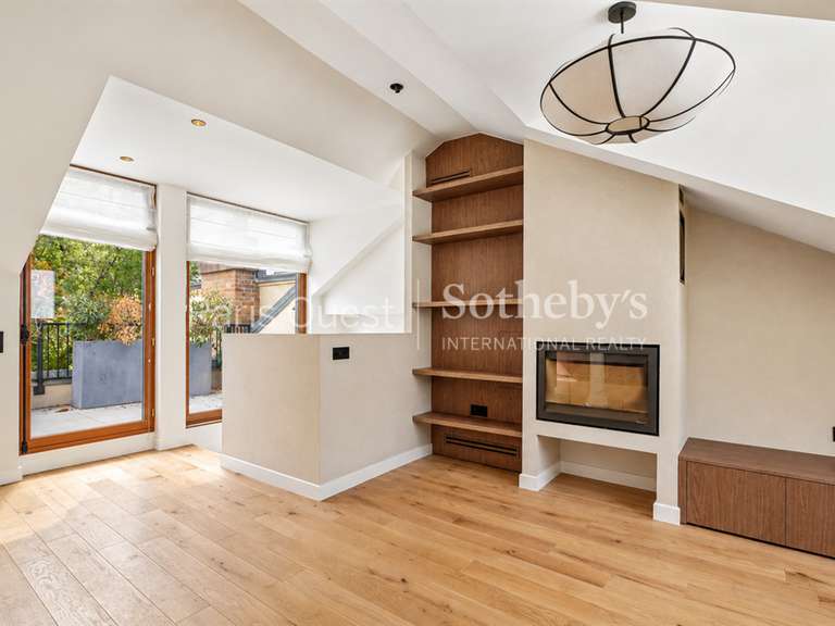 House Paris 15e - 4 bedrooms - 237m²