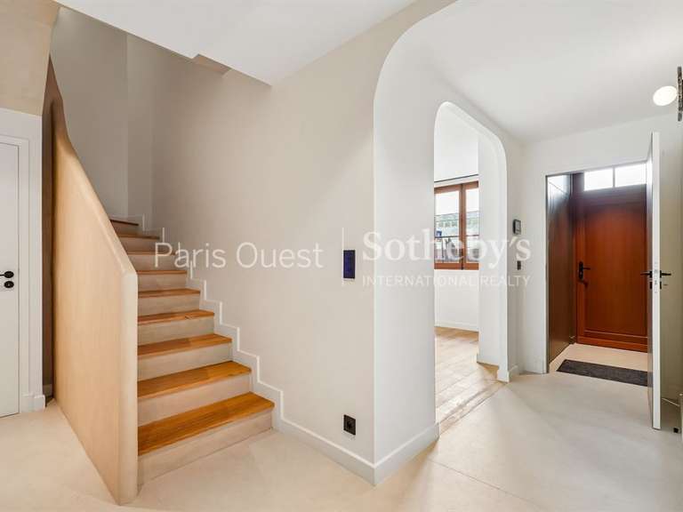 House Paris 15e - 4 bedrooms - 237m²