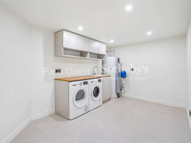 House Paris 15e - 4 bedrooms - 237m²