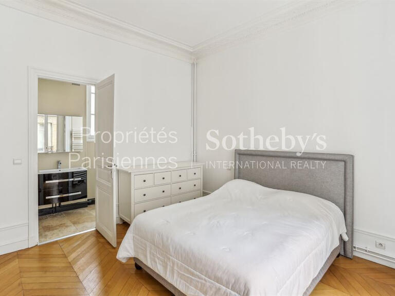 Sale Apartment Paris 16e - 3 bedrooms