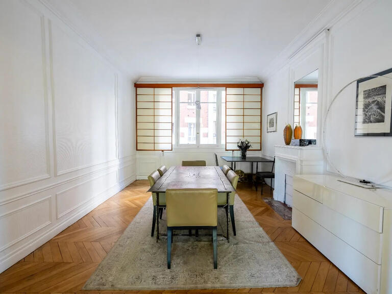 Appartement Paris 16e - 4 chambres - 208m²