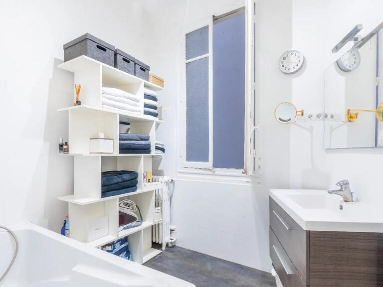 Appartement Paris 16e - 4 chambres - 208m²